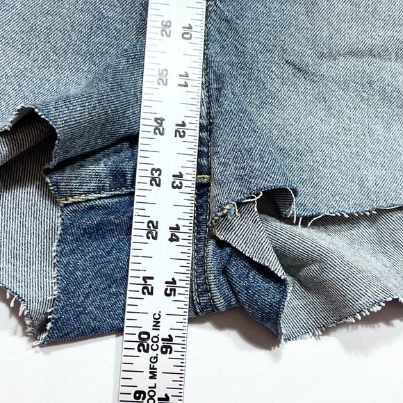 Express Denim Shorts 2" Inseam High RIse Size 14 Blue New - Picture 9 of 9